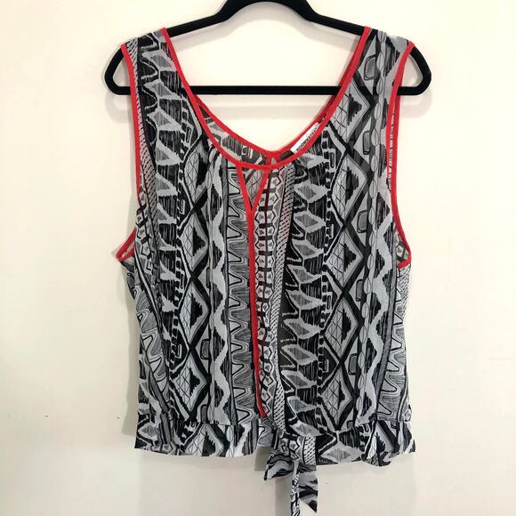 Roommates Sheer‎ Flowy Open Back Tank Top - Picture 1 of 6
